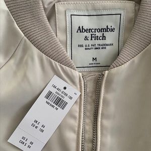 Abercrombie & Fitch satin bomber jacket size M